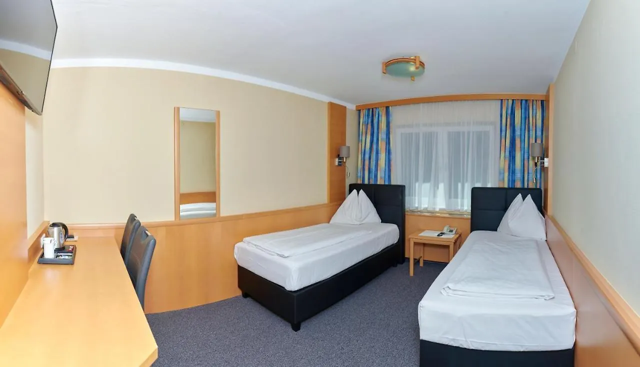 Hotel Ganslhof - Adults Only